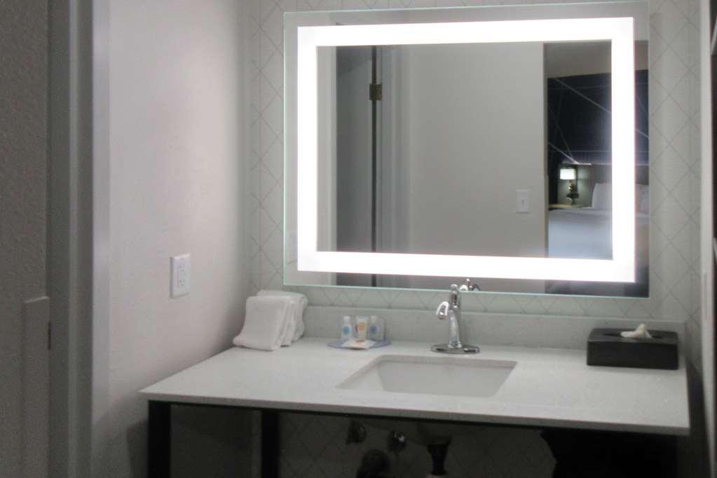 Comfort Hotel 2*